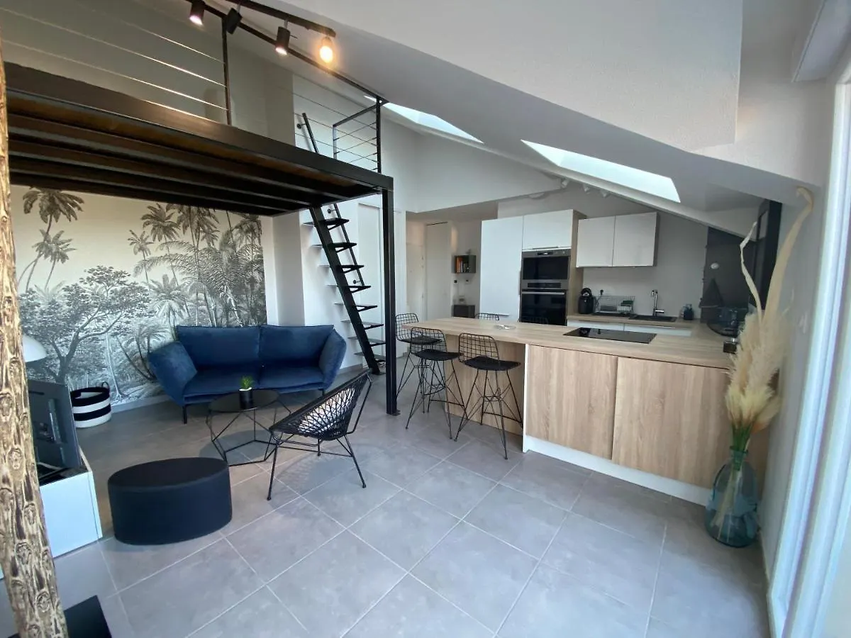 Appart & Fleurinoise Balcon Ascenseur Climatisation Fleurieux-sur-lʼArbresle 0*,